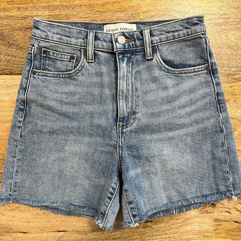 Aritzia Denim Thigh Shorts - Picture 1 of 5